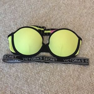 Victoria’s Secret bathing suit top